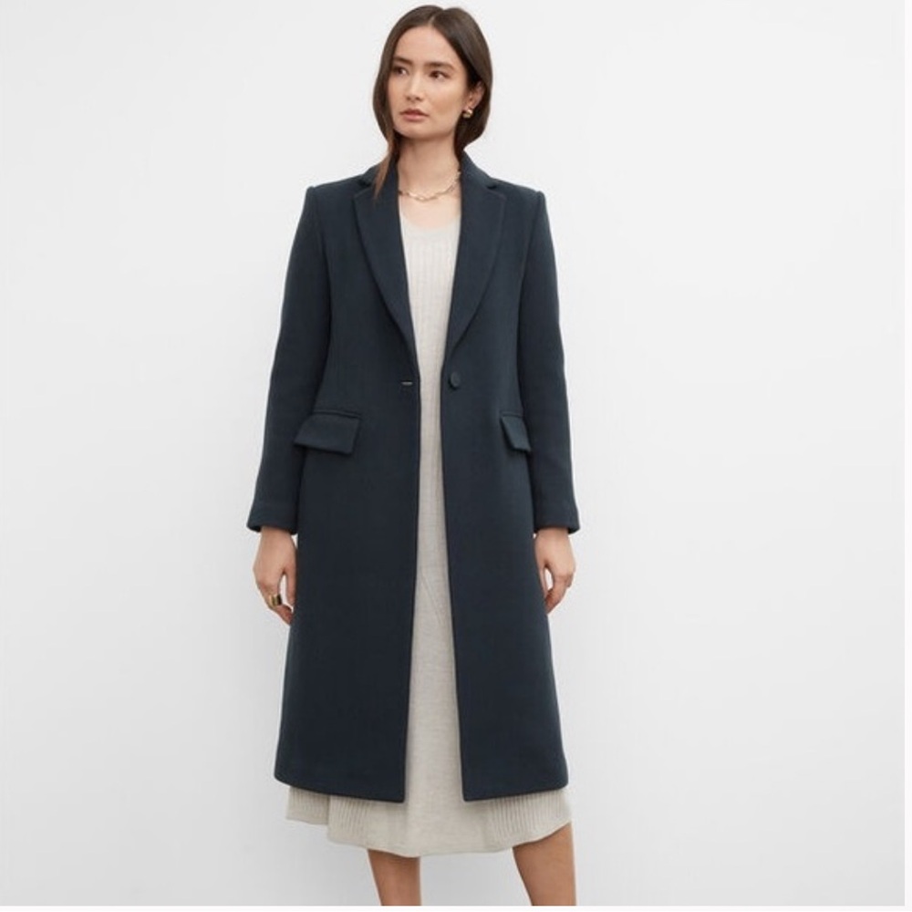 Offers welcome! Club Monaco Wool blend Slim Taylored Green Manteaux Cost sz.XS